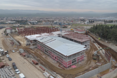 Milletvekili Şahin, Nurdağı'ndaki Hastane İnşaatını İnceledi