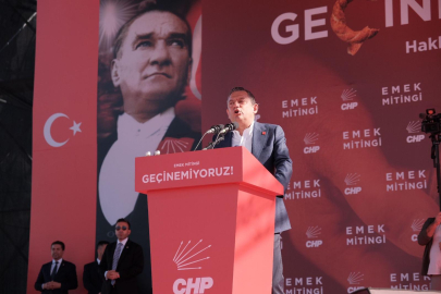 CHP Genel Başkanı Özel, Mitingde Konuştu