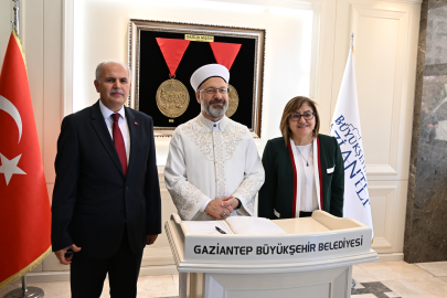 Diyanet İşleri Başkanı Erbaş Gaziantep'te