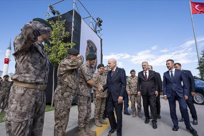 MHP Genel Başkanı Bahçeli, Özel Harekat Başkanlığını Ziyaret Etti