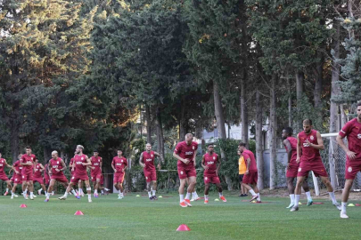 Galatasaray, Yeni Sezon Hazırlıklarını Sürdürdü