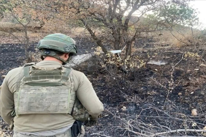 Pençe-Kilit Bölgesinde Malzeme Ele Geçirildiğini Bildirdi