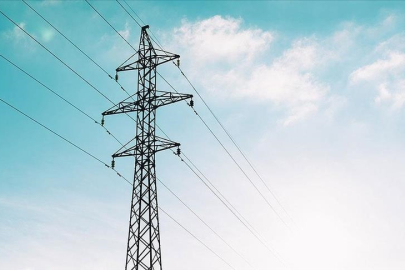 Elektrik Üretiminde Yerli Ve Yenilenebilir Enerjinin Payı Yüzde 62 Oldu