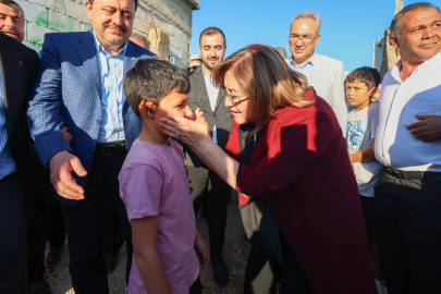 Şahin, Minik Sabri’nin  Hayallerine Dokundu