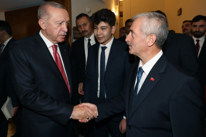 Cumhurbaşkanı Erdoğan Tahmazoğlu’nu Külliye’de kabul etti