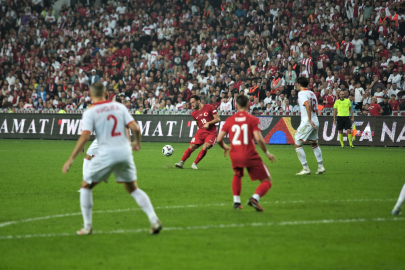 UEFA Uluslar Ligi: Türkiye: 0 - Karadağ: 0 (İlk Yarı)