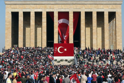 Bakanlardan '29 Ekim Cumhuriyet Bayramı' mesajları