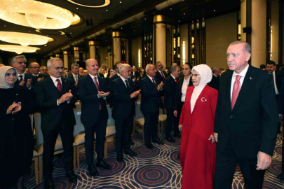 "Yeniden ve daha güçlü bir başlangıcın arifesindeyiz"