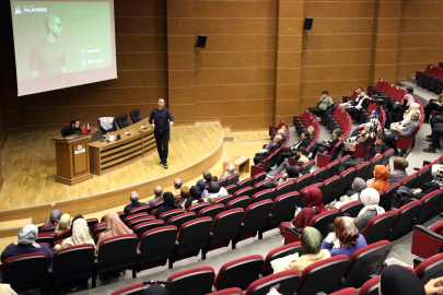 GAÜN’de Yapay Zeka Konferansı 